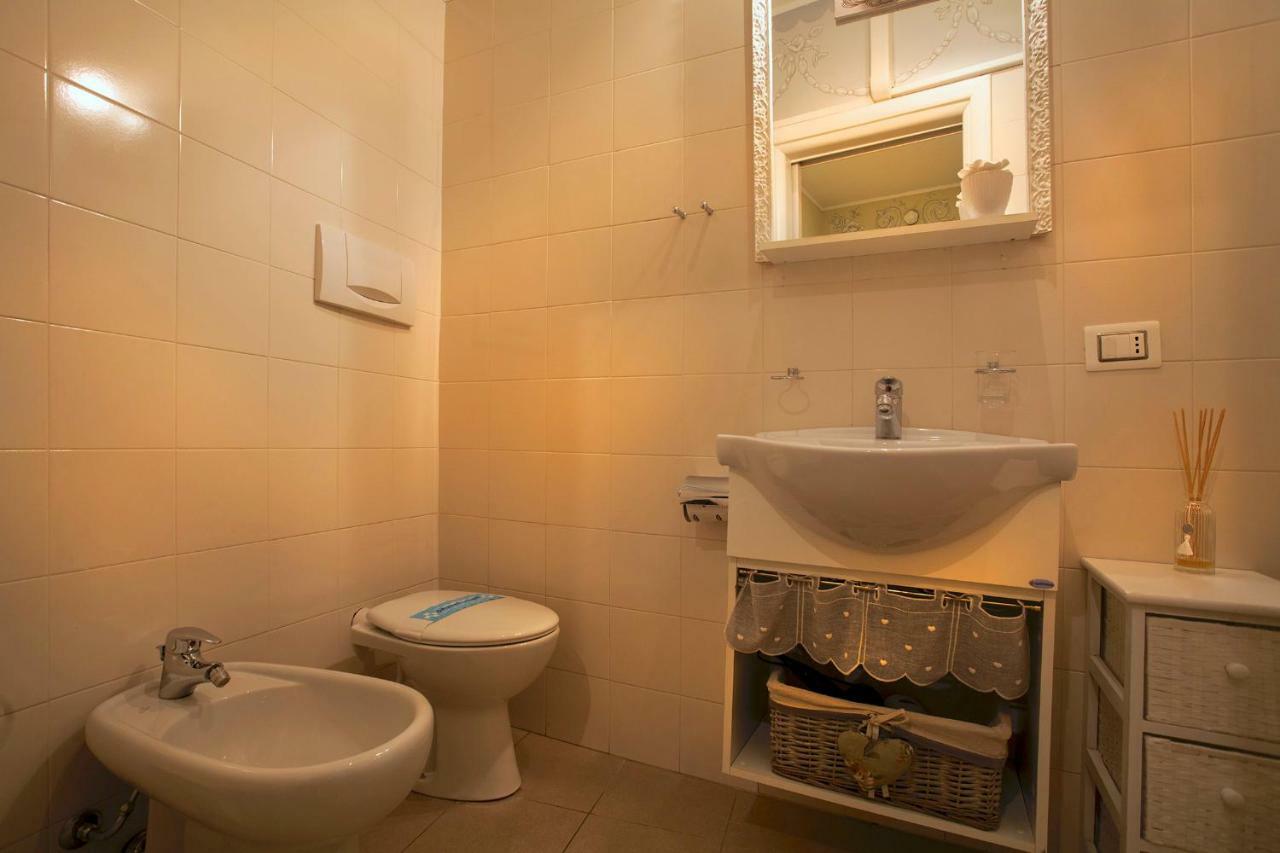 Apartamento Casa Di Charme "Rosa-Rosae" Verona Exterior foto